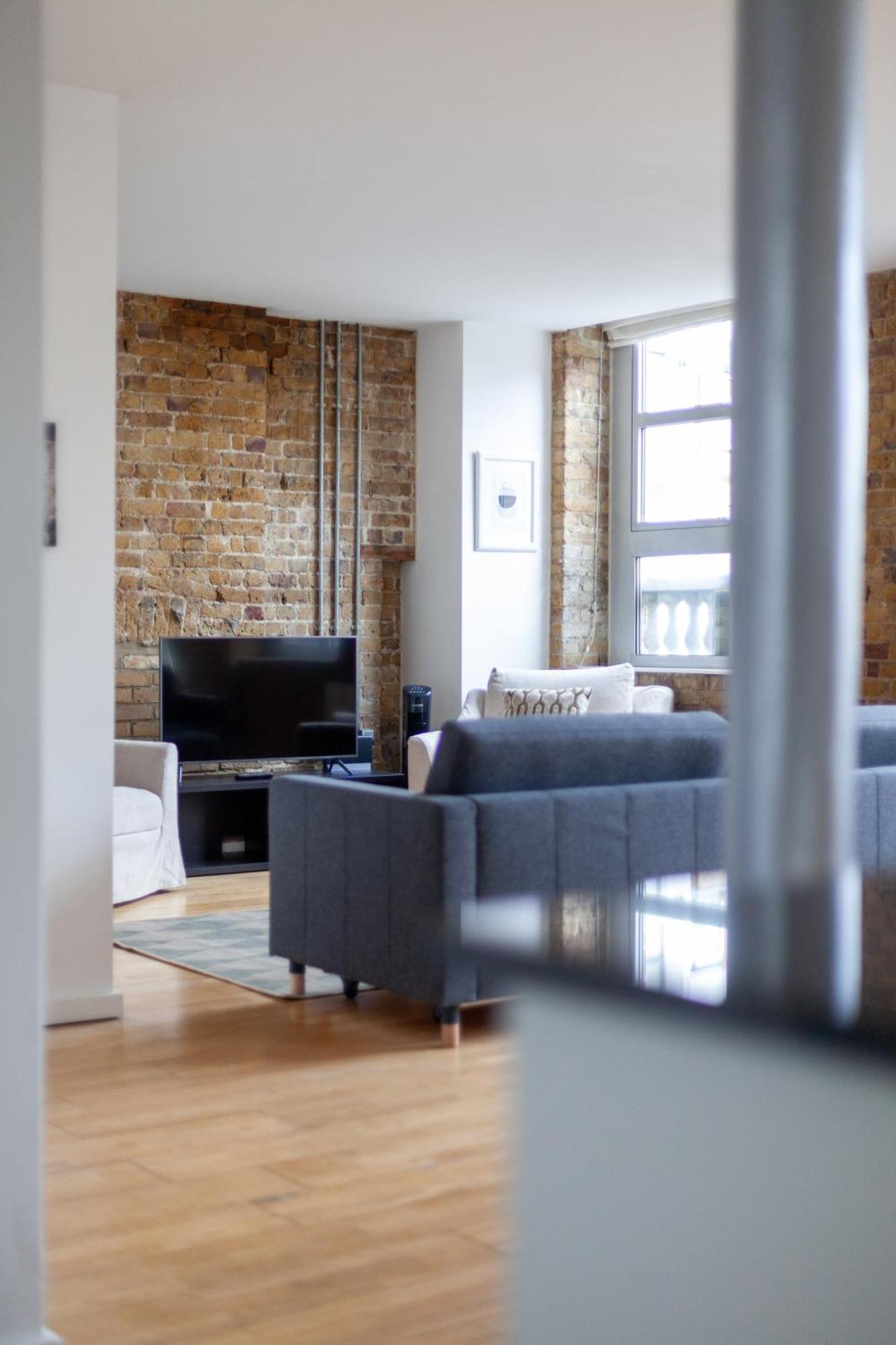 Elegance & Chic Design - 2-Bedroom Haven London Eksteriør billede